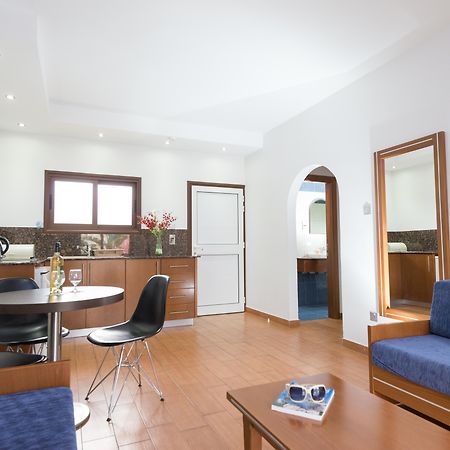 Loutsiana Deluxe Apts Ayia Napa Exteriör bild