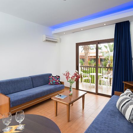 Loutsiana Deluxe Apts Ayia Napa Exteriör bild
