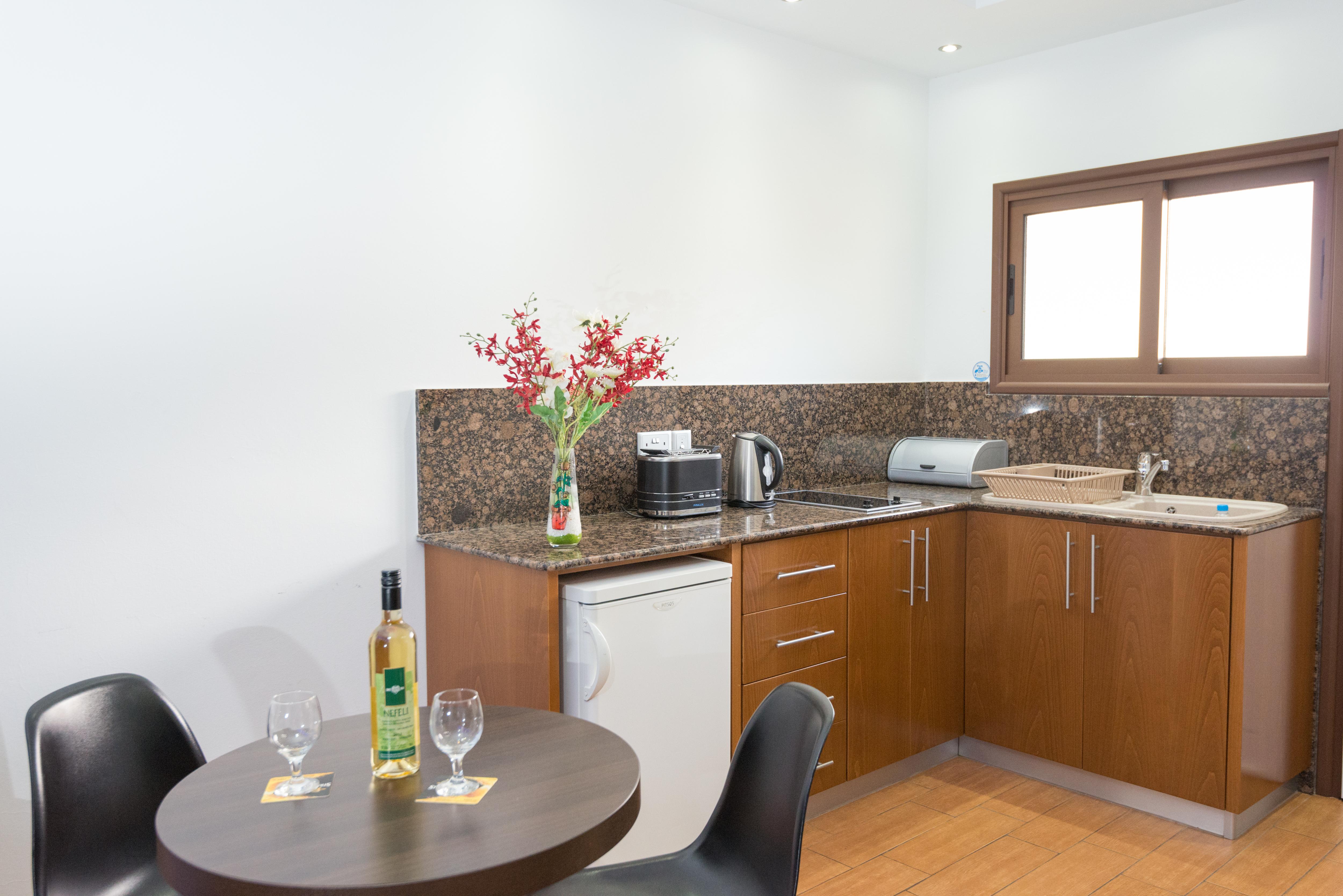 Loutsiana Deluxe Apts Ayia Napa Exteriör bild