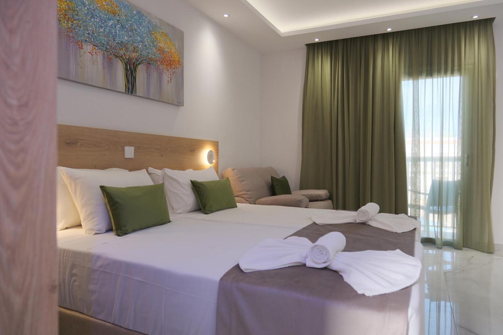 Loutsiana Deluxe Apts Ayia Napa Exteriör bild